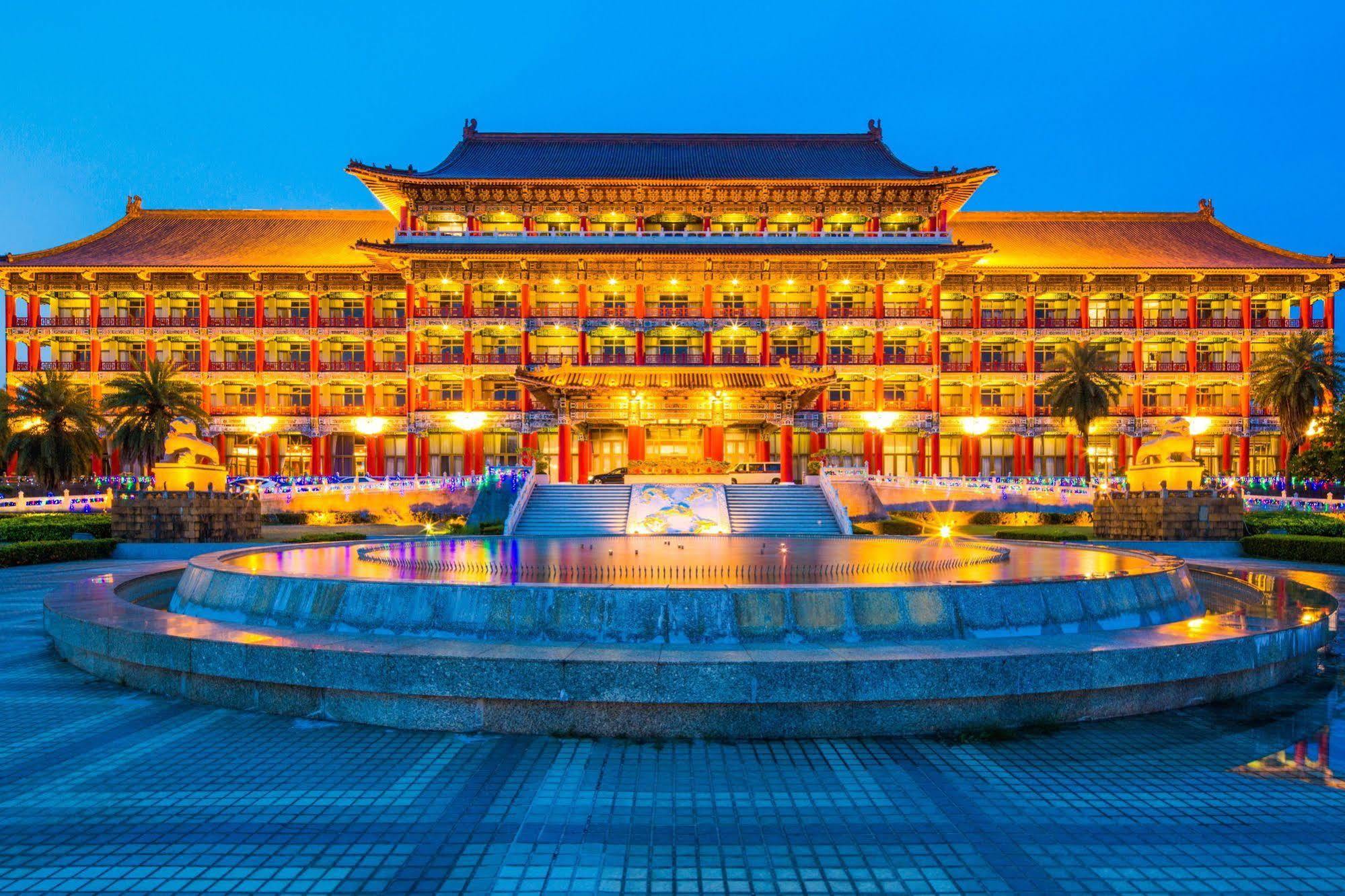 The Grand Hotel Гаосюн Экстерьер фото